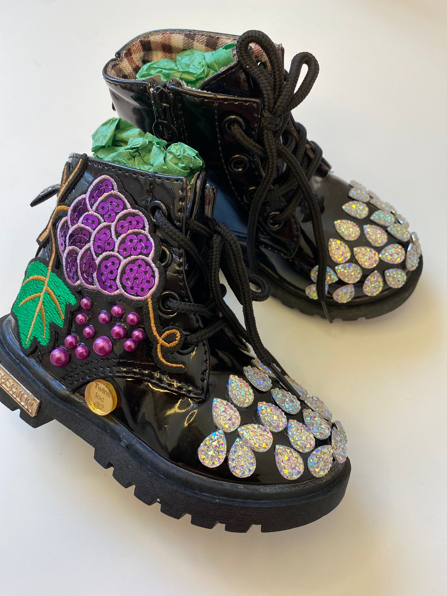 PURPLE GRAPES AND RHINESTONE BOOTS