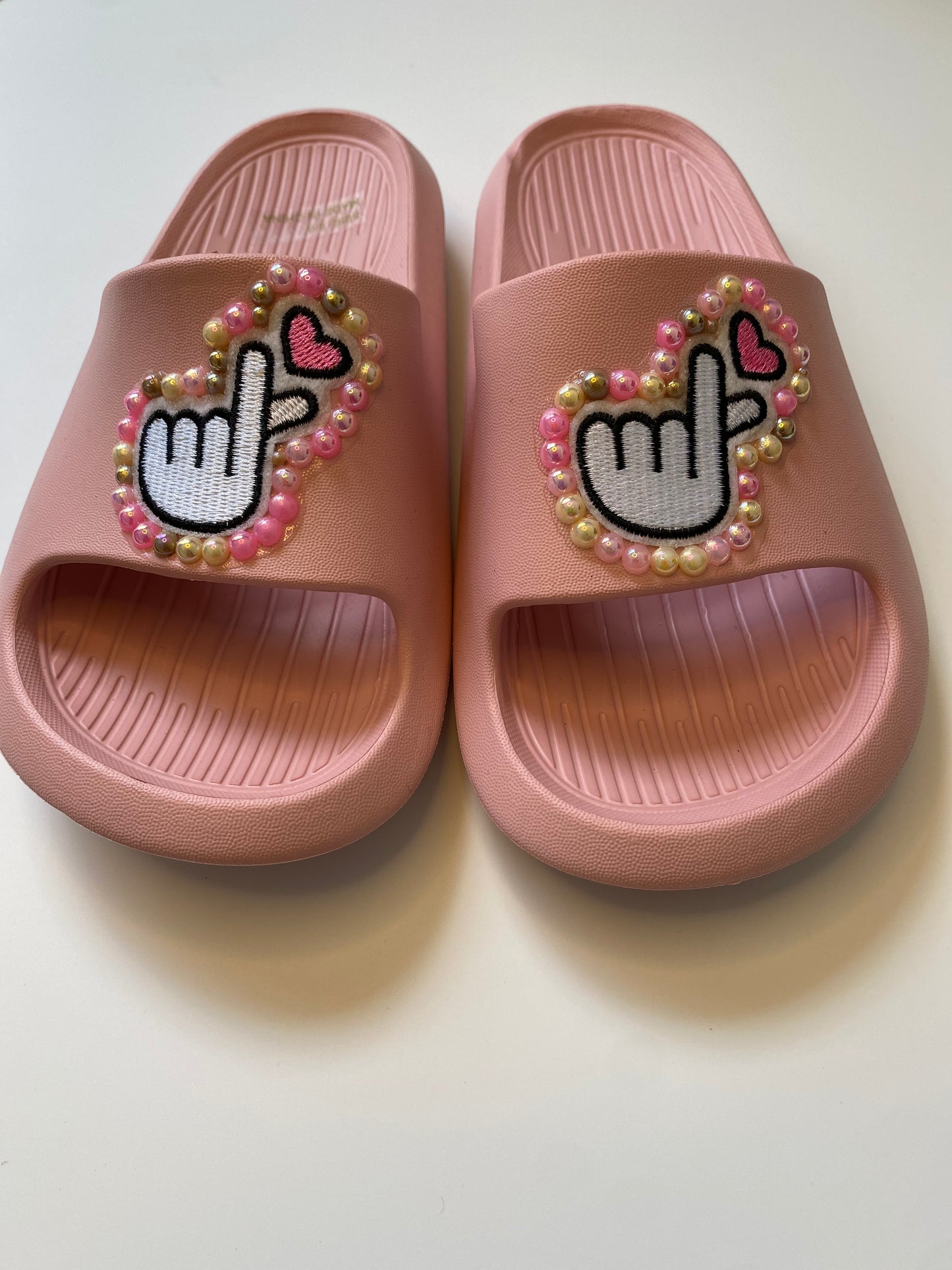 PINK GIRLS LOVE STYLE SLIDES